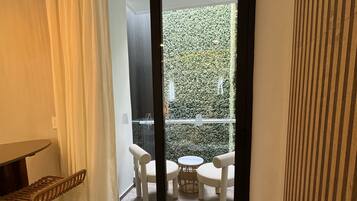 Economy Apartment | Terrace/patio
