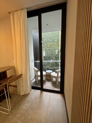 Economy Apartment | Terrace/patio