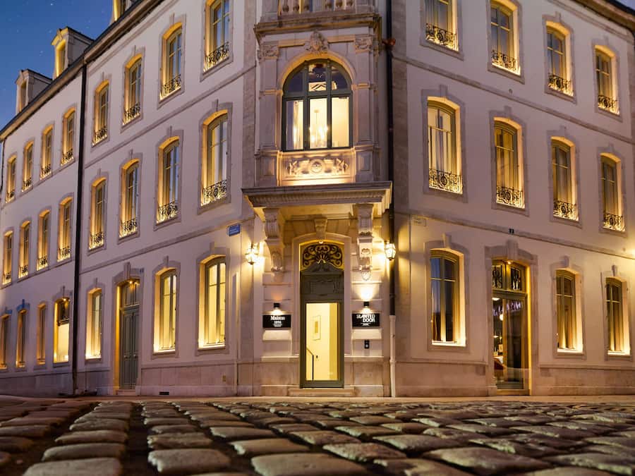 Majoituspaikan julkisivu