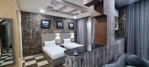 Comfort Single Room | Down duvets, blackout curtains, soundproofing, free WiFi - Hôtel le paquebot (Filfila)