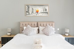 Luxury Apartment | 2 bedrooms, iron/ironing board, free WiFi - StoneTree - Golden Mile 5 2BR - Beach Access (Dubai)