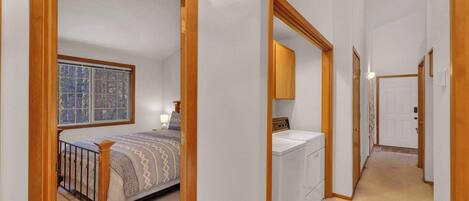 3 bedrooms, iron/ironing board, WiFi