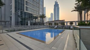 Pool - Amazing 1BR at Forte Tower 1 Downtown Dubai by Deluxe Holiday Homes (Dubai)