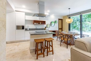 Fridge, microwave, stovetop, coffee/tea maker