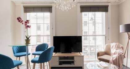 Stunning 2 Bed in the Centre of Cheltenham