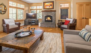 TV, fireplace - Serene Townhome! Wood Burning Fireplace, 10Min Drive to Resort, 5Min Drive to To (Big Sky)
