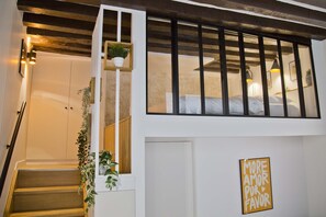 2 chambres, bureau, fer et planche à repasser, Wi-Fi gratuit
