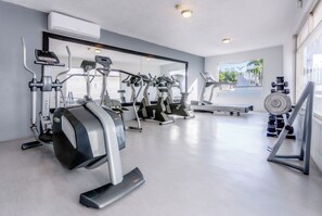 Gym - InHouse Hotel León (León)