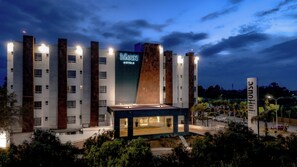 Front of property - InHouse Hotel León (León)