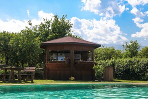 Poolside bar - Agriturismo Galea (Riposto)
