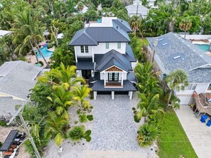Exterior - Rooftop Deck, Private Pool and Game room! Perfect for Families! (Anna Maria)