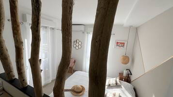 1 bedroom, iron/ironing board