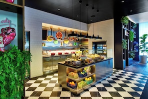 Breakfast, lunch and dinner served  - citizenM Miami South Beach (Miami Beach)