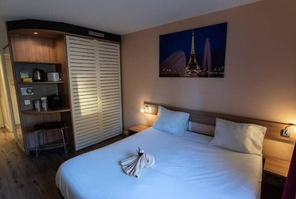 1 bedroom - Studio Chic, Paisible, Paris Accessible 24h/24 et 7j/7 (Pantin)