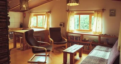 A cozy, clean and warm house within the Chepu Nature Sanctuary