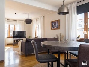 تناول الطعام