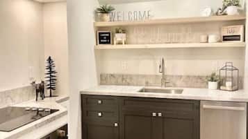 冰箱、烤箱、炉灶、洗碗机