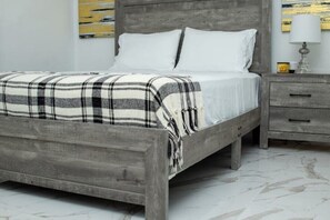1 chambre, fer et planche à repasser, accès au Wi-Fi (inclus)