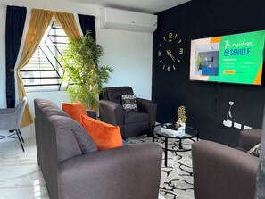Interior - The Residence @Seville|Gated|FullyAC|Washer|Dryer (Spanish Town)