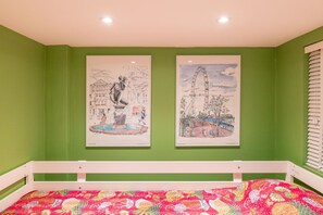 2 soverom, strykejern/-brett, wi-fi (inkludert) og sengetøy