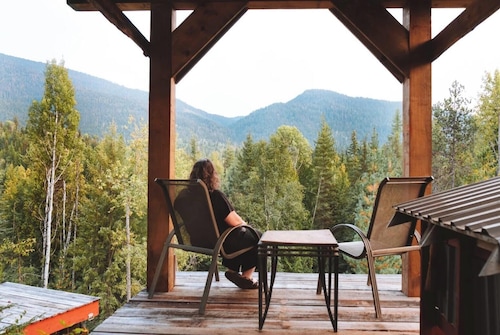 Best West Kootenay Off-Grid Tiny House