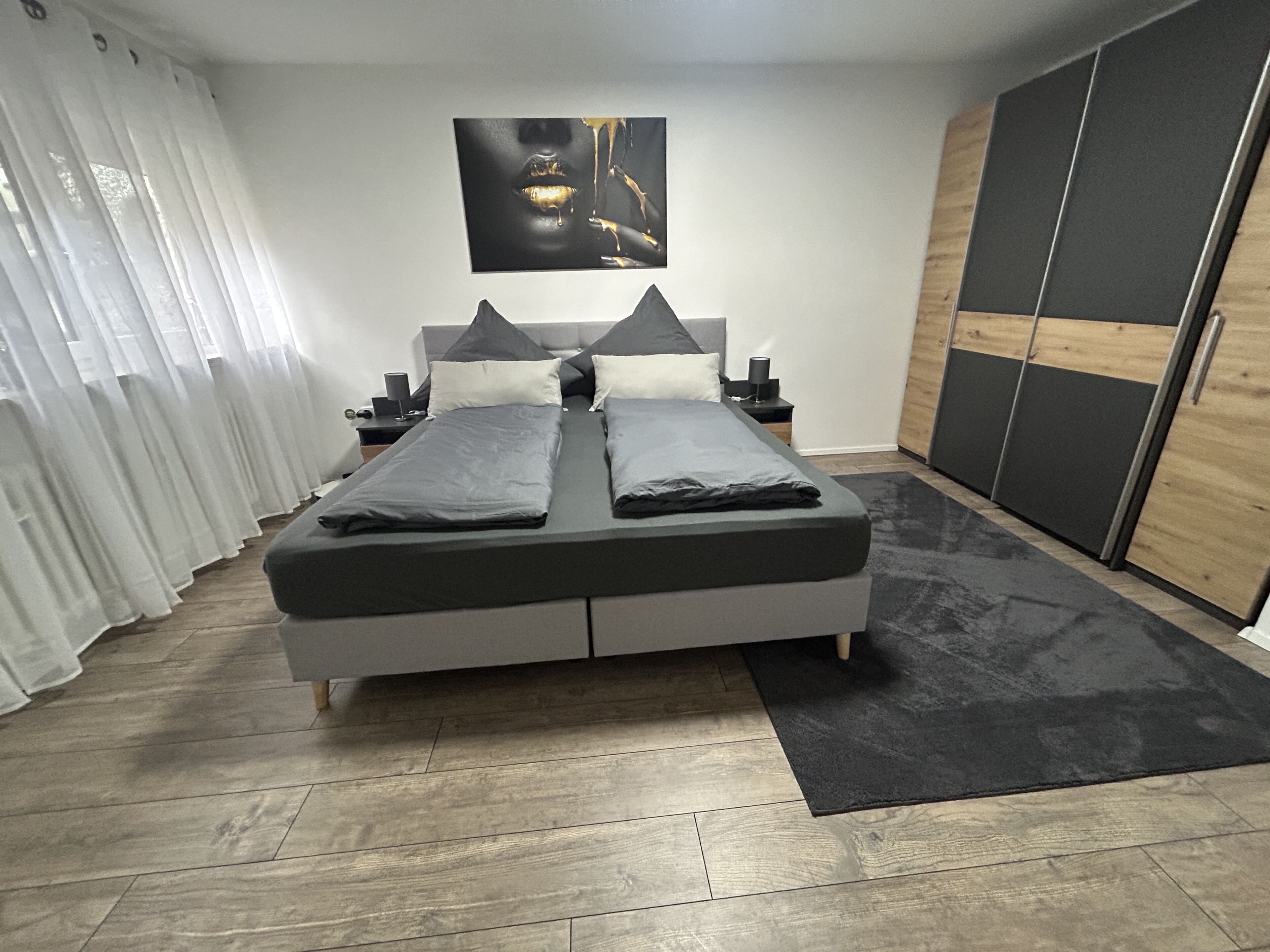 1 bedroom, travel cot, free WiFi, bed sheets