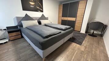 1 bedroom, travel crib, free WiFi, bed sheets