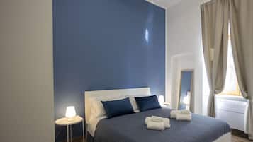 Family Room | Blackout drapes, free WiFi