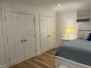 Room - Luxury condo at beautiful community lake  (New Milford)