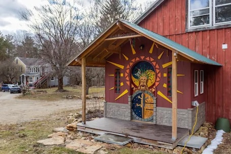 Exterior. Wizard's Roost at Underhill Hollow
