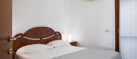 2 間睡房、免費 Wi-Fi