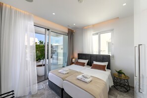 6 bedrooms, in-room safe, desk, iron/ironing board - FIG TREE BAY RESIDENCES #7 (Protaras)