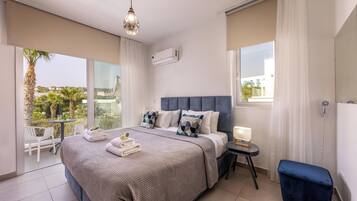 4 habitaciones, escritorio, tabla de planchar con plancha y wifi
