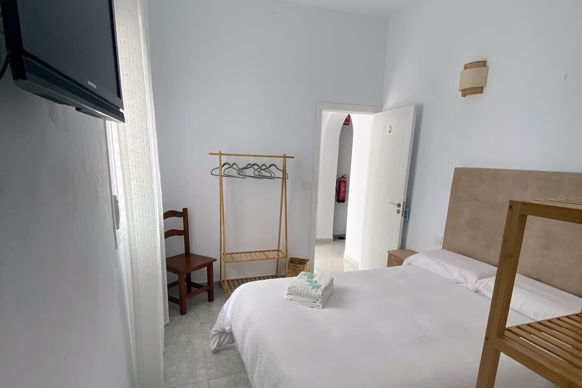 Basic Double or Twin Room | 1 bedroom, free WiFi