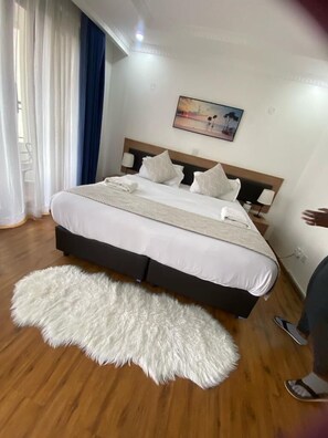 4 bedrooms, free WiFi