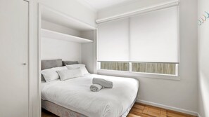 4 Schlafzimmer, Bügeleisen/Bügelbrett, kostenloses WLAN, Bettwäsche