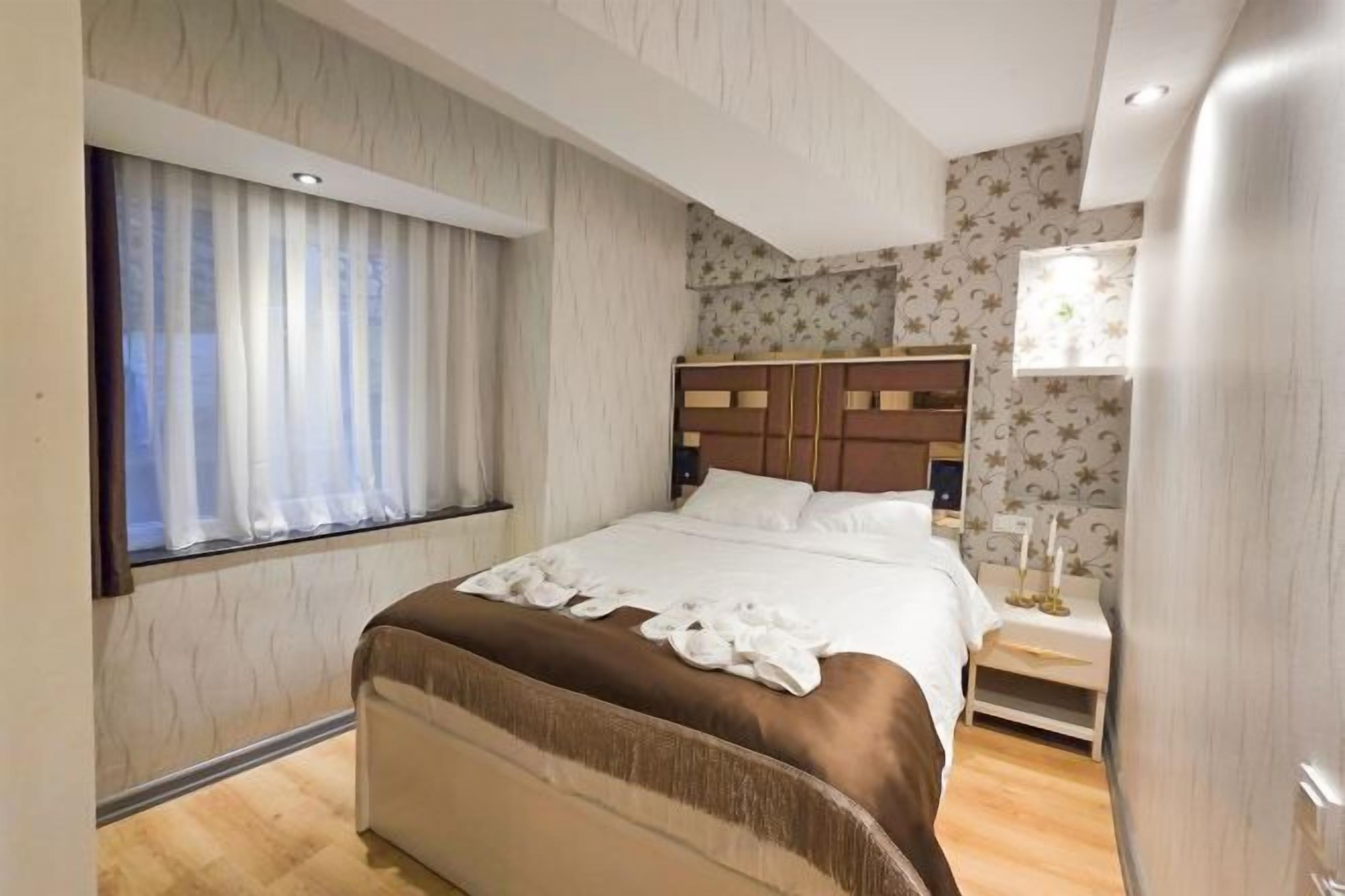 埃及棉床单、高档床上用品、记忆海绵床垫、迷你吧