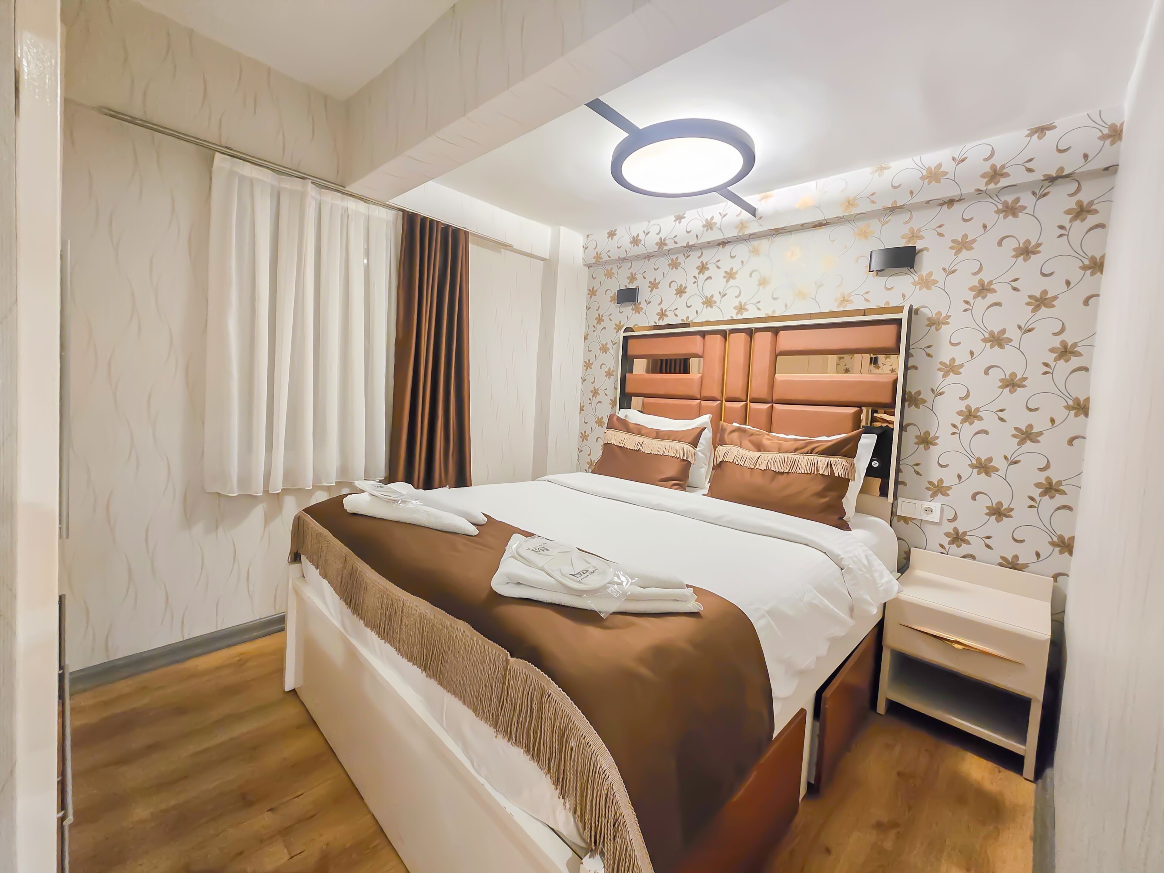 Quadruple Room | Egyptian cotton sheets, premium bedding, memory foam beds, minibar