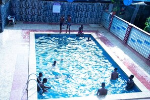 Piscina externa