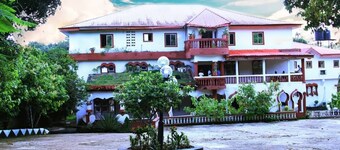 Betteh Hotel and Resort