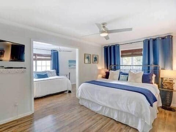 3 bedrooms, iron/ironing board, WiFi, bed sheets