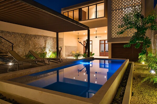 Pool - Colonial Property with a Tropical Garden and Pool (Mérida)