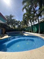 Εξωτερική πισίνα