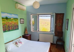 2 camere, ferro/asse da stiro, culla da viaggio, Wi-Fi gratuito