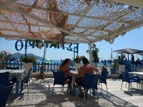 Perfectly located village house just a short walk from Methoni beach and Castle.