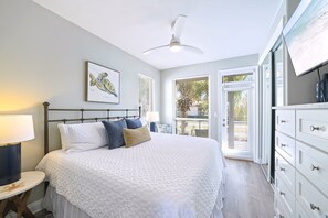 2 habitaciones, tabla de planchar con plancha y cuna de viaje
