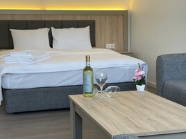 1 habitación, ropa de cama de alta calidad y sistema de insonorización 