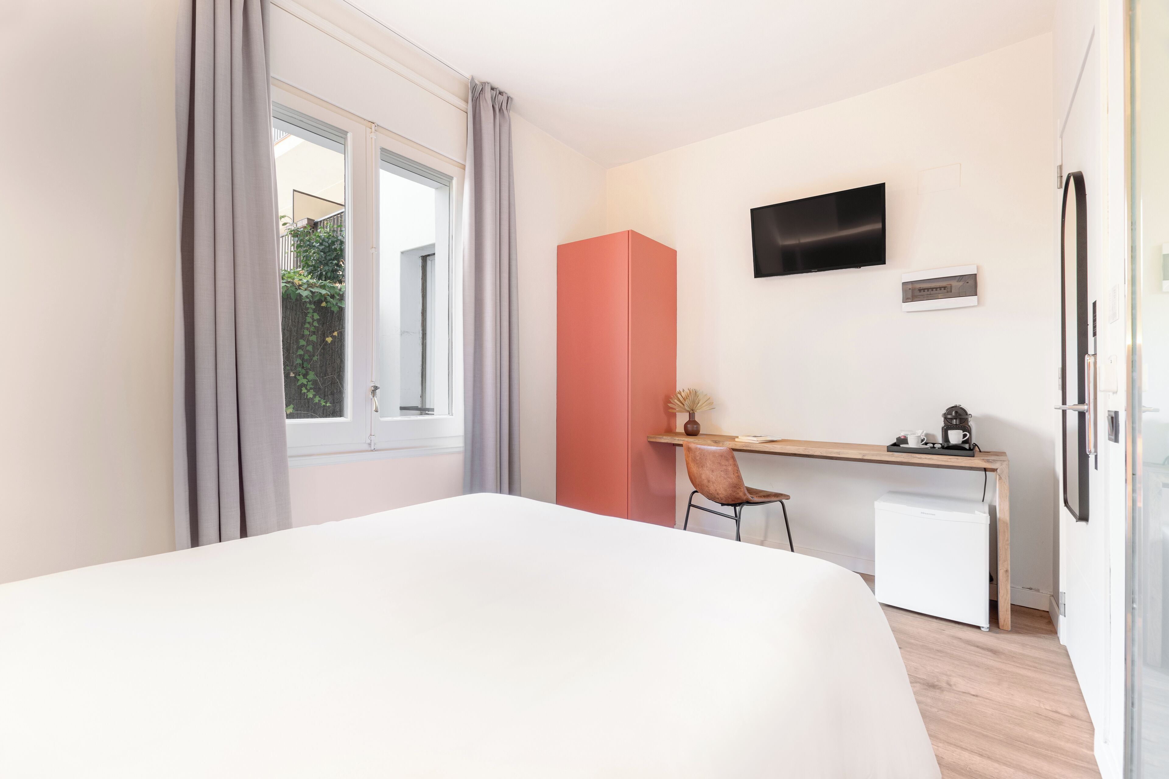 Photo - LeMar by Aspasios