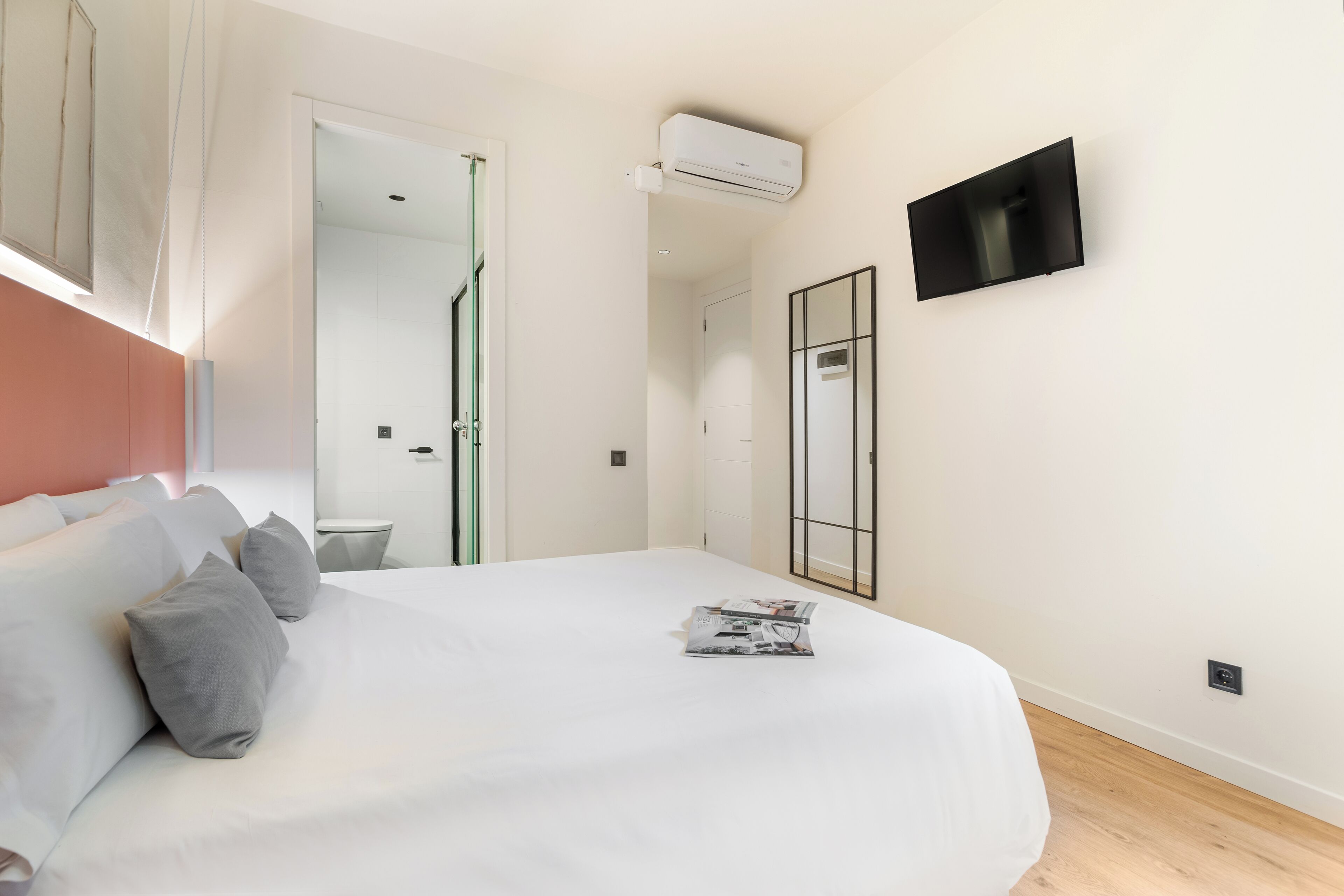 Photo - LeMar by Aspasios