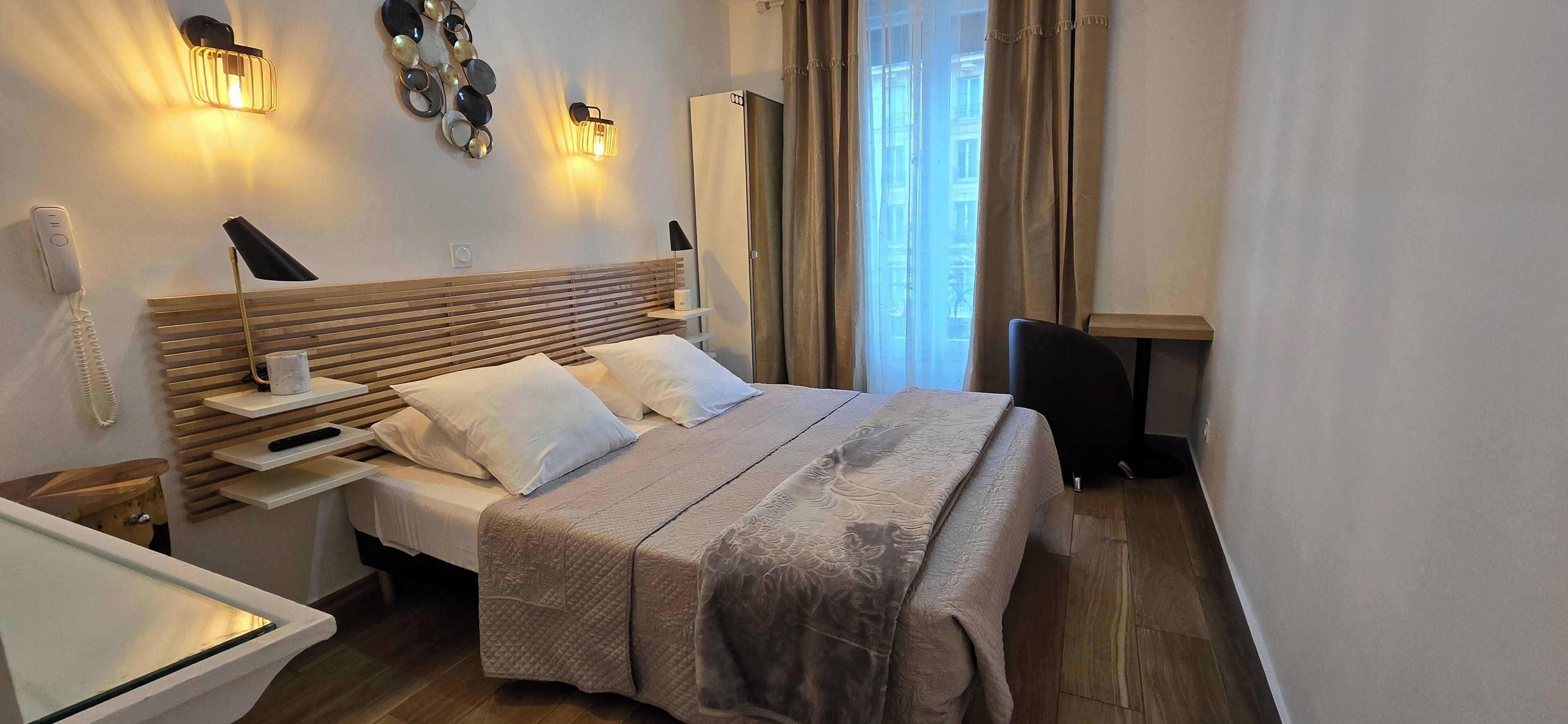 Habitación doble estándar, 1 cama Queen size (no elevator) | Ropa de cama 